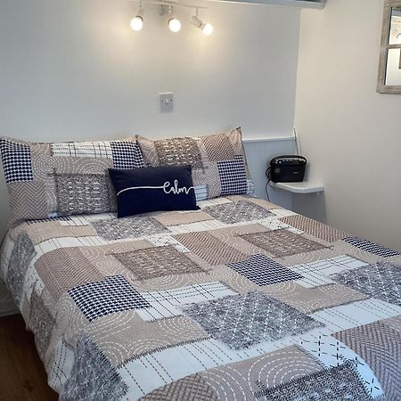 Beachcomber Cottages Ballyconneely Bagian luar foto