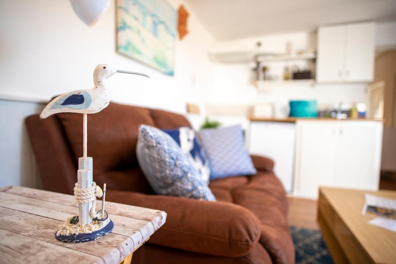 Beachcomber Cottages Ballyconneely Bagian luar foto