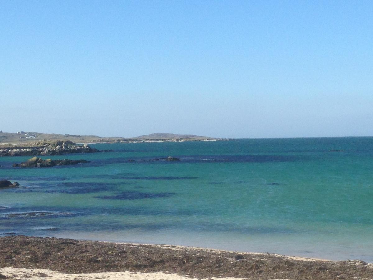 Beachcomber Cottages Ballyconneely Bagian luar foto